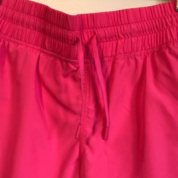 Lorna Jane Active Original Run Shorts pink size Medium - Picture 4 of 13